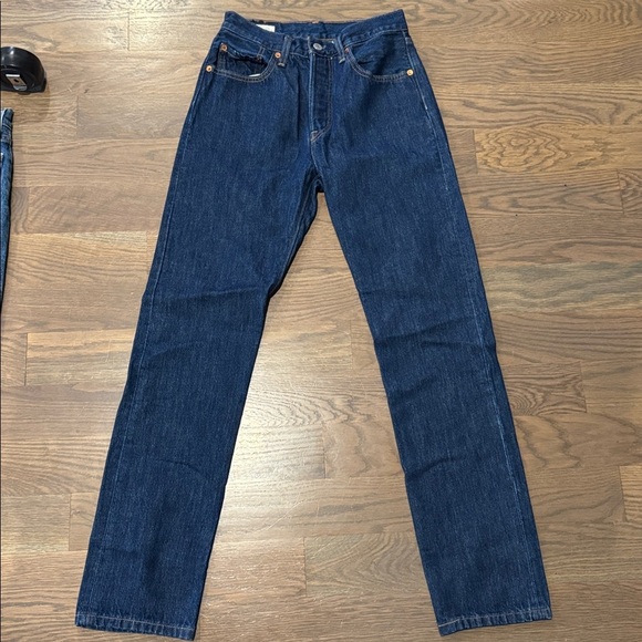 Levi's 501 Men's Straight Jeans in Deep Blue 26x32 y2k trendy 2019 premium - Picture 1 of 10